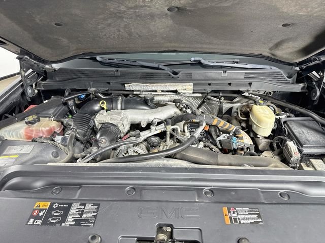 Used 2016 Black GMC Denali image 30