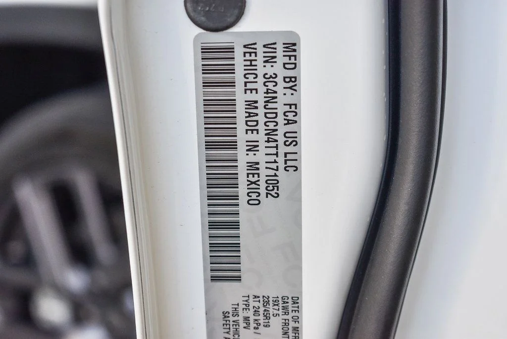 New 2026 Bright White Clearcoat Jeep Limited image 30