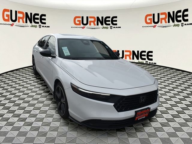 Used 2024  Honda Sport image 10