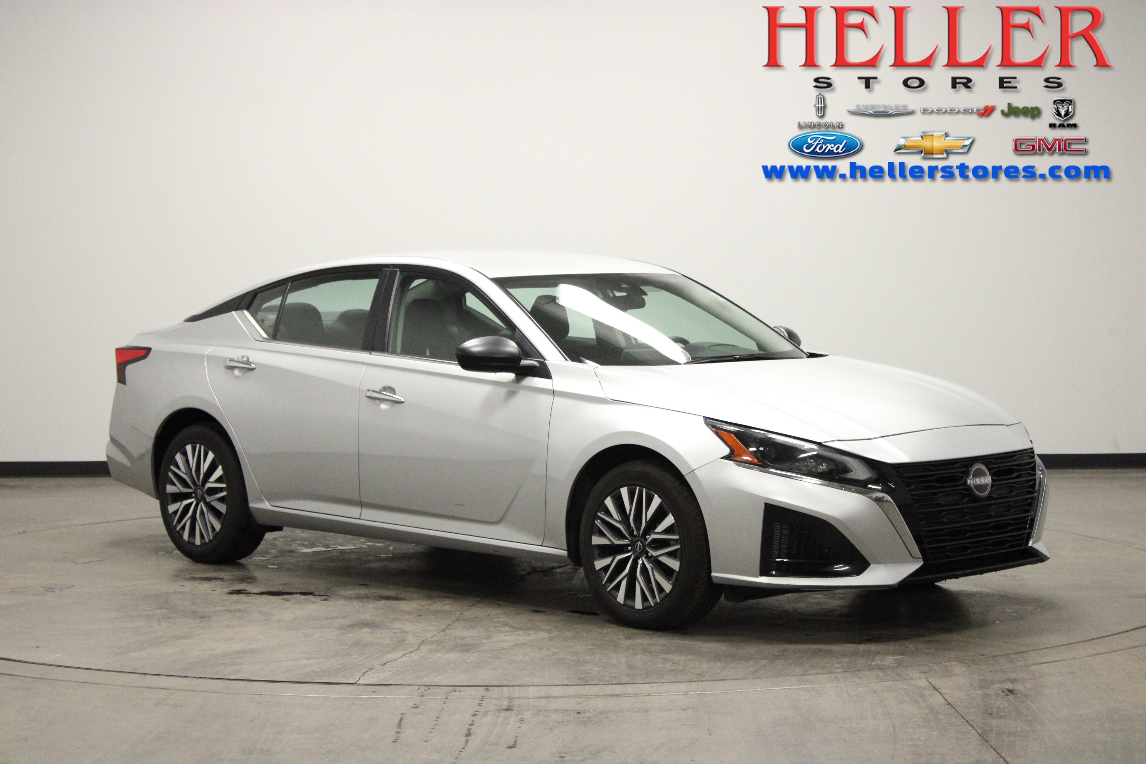 2024 Nissan Altima SV