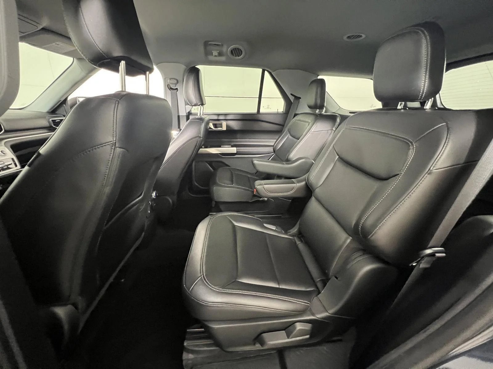 Used 2022 Stone Blue Ford XLT image 19
