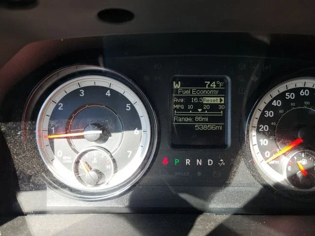 Used 2019 White Ram Warlock image 9
