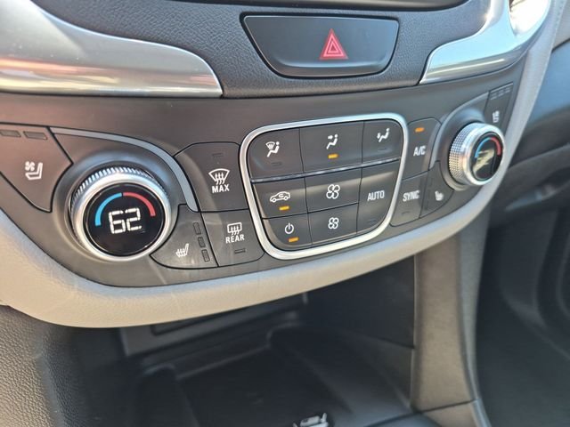 Used 2020 Blue Chevrolet Premier image 20