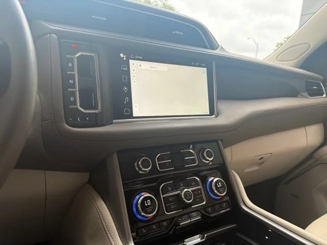 Used 2023 White Frost GMC Denali image 9