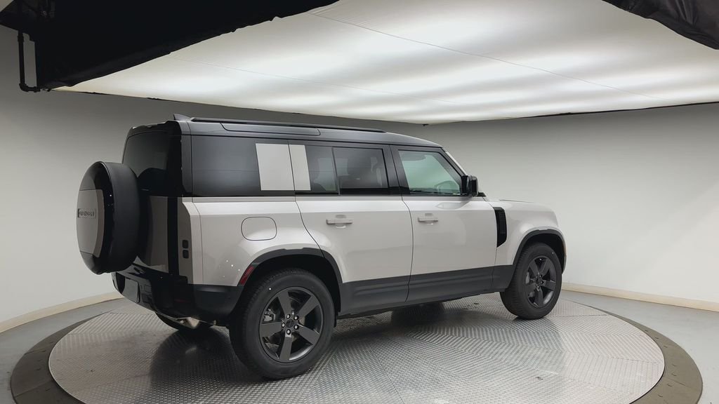 New 2026 Borasco Grey LAND ROVER S image 2