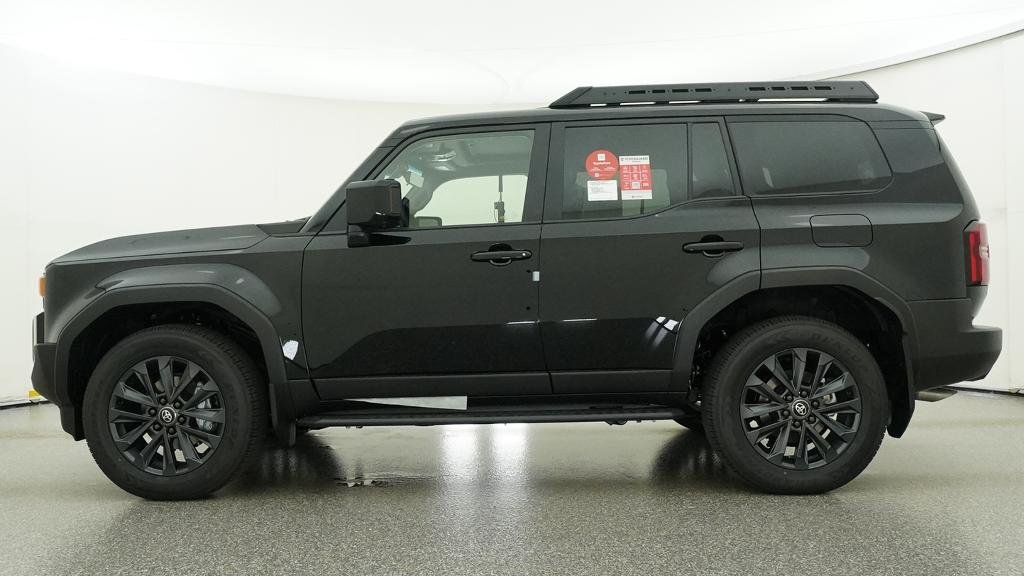 New 2027 Inked Toyota Land Cruiser image 32