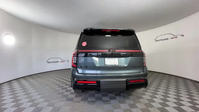 2026 Nissan Armada PRO-4X - Photo 7