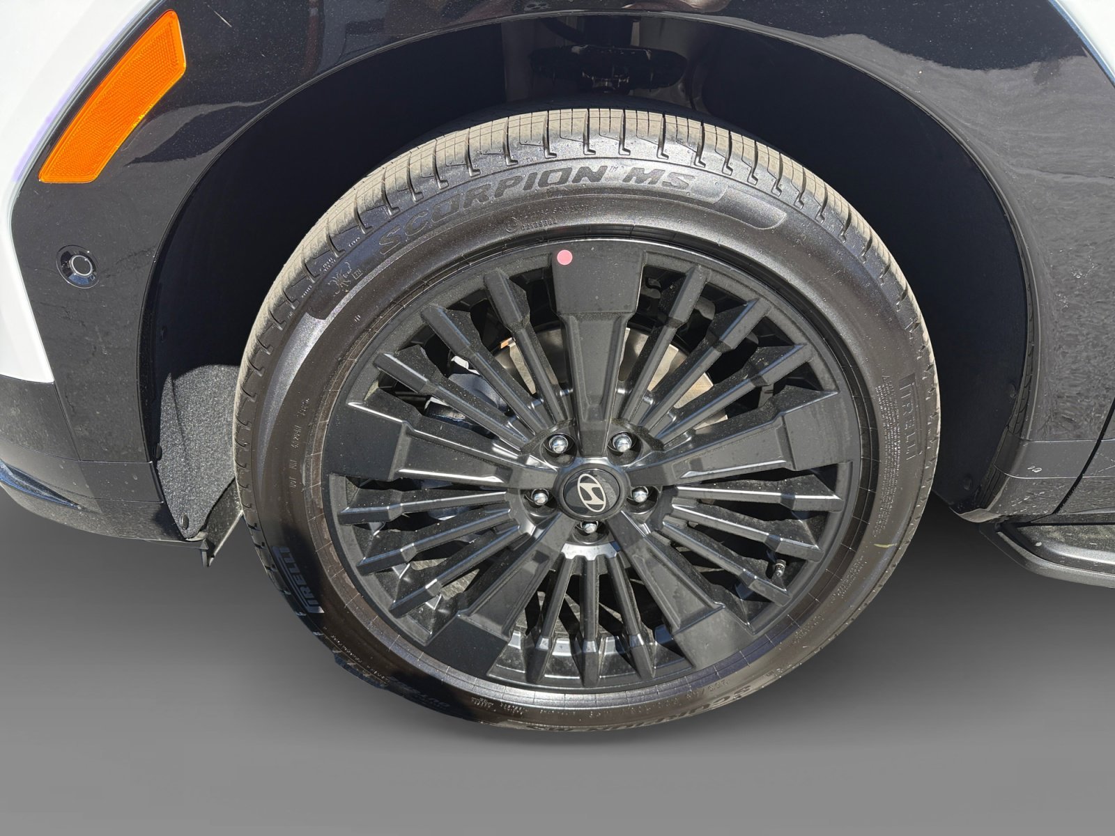 New 2026 Serenity White Hyundai Calligraphy image 9