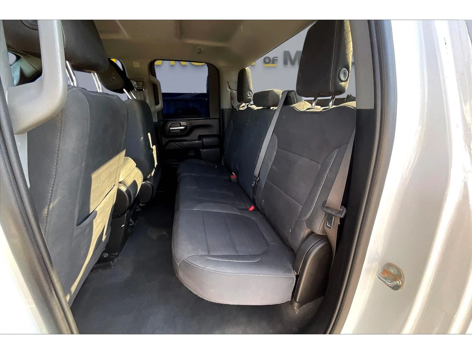 Used 2023 SUMMIT WHITE Chevrolet Custom image 18