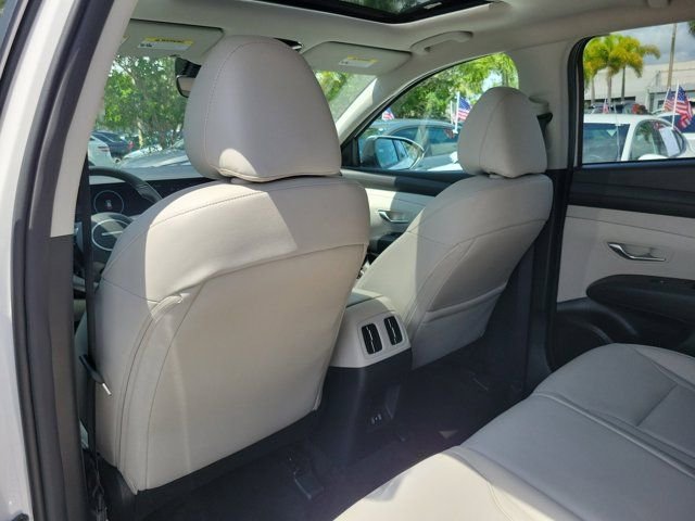 Certified Used 2025 White Hyundai SEL Convenience image 9