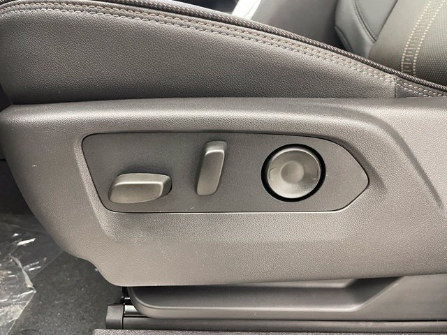 2026 Chevrolet Silverado 1500 High Country - Photo 12