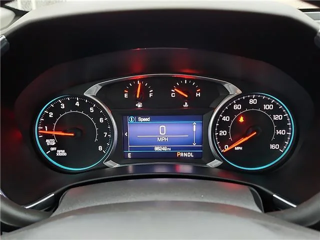 Used 2022 Mosaic Black Metallic Chevrolet LT w/1LT Front-wheel Drive image 19