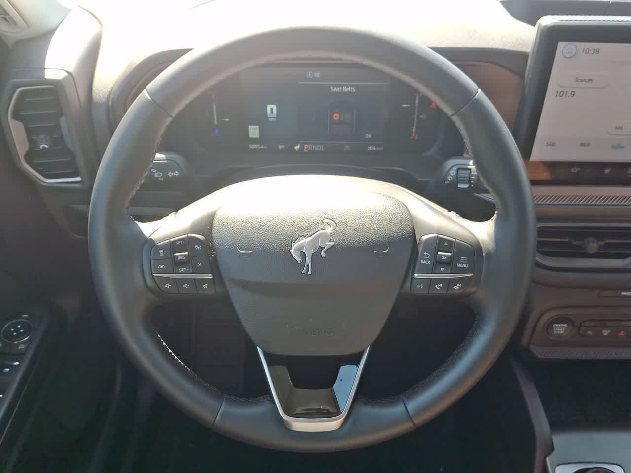 Used 2026 Oxford White Clearcoat Ford Outer Banks image 22
