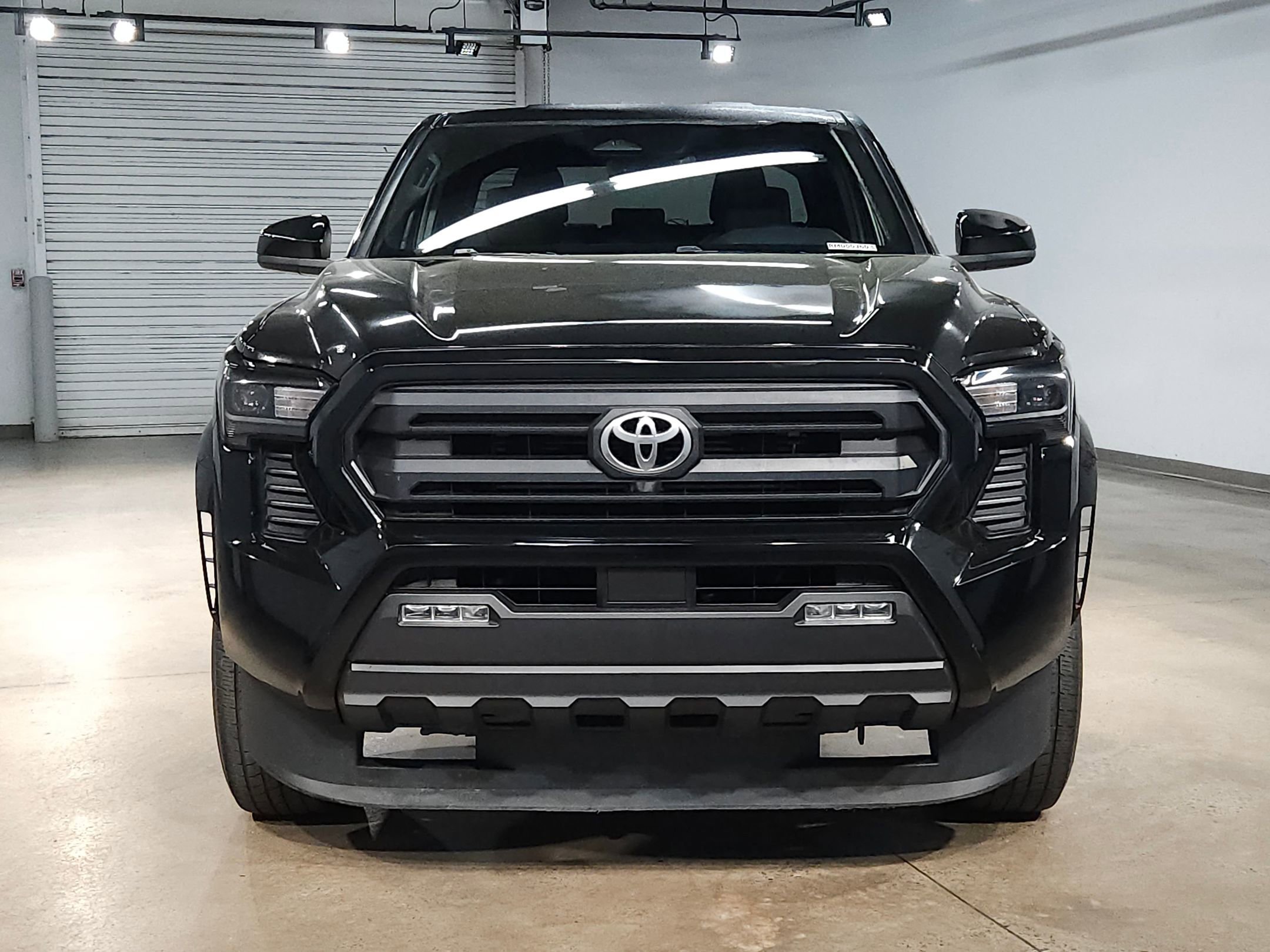 Used 2024 Toyota Tacoma SR5 with VIN 3TMKB5FNXRM000360 for sale in Little Rock