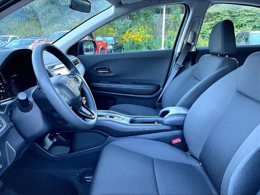 Used 2022 Gray Honda LX image 4