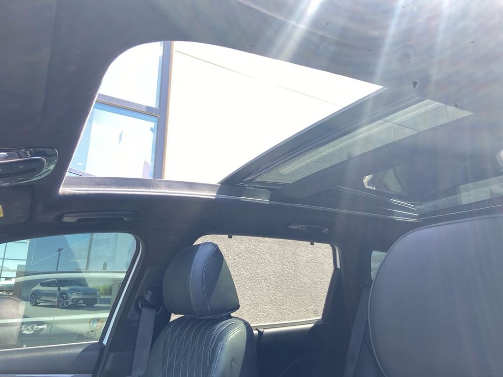 Used 2023 Gray Hyundai Calligraphy image 19