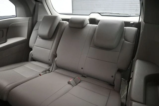 Used 2017  Honda EX-L image 21