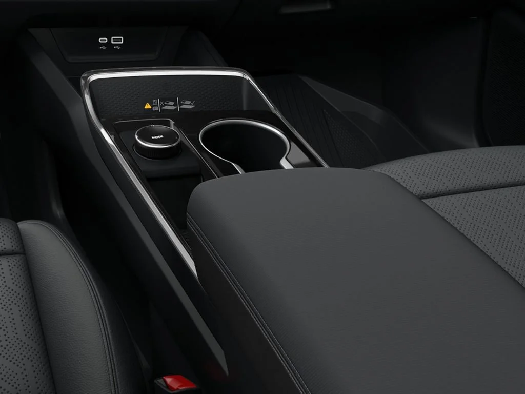 2027 Chevrolet Equinox LT - Photo 7