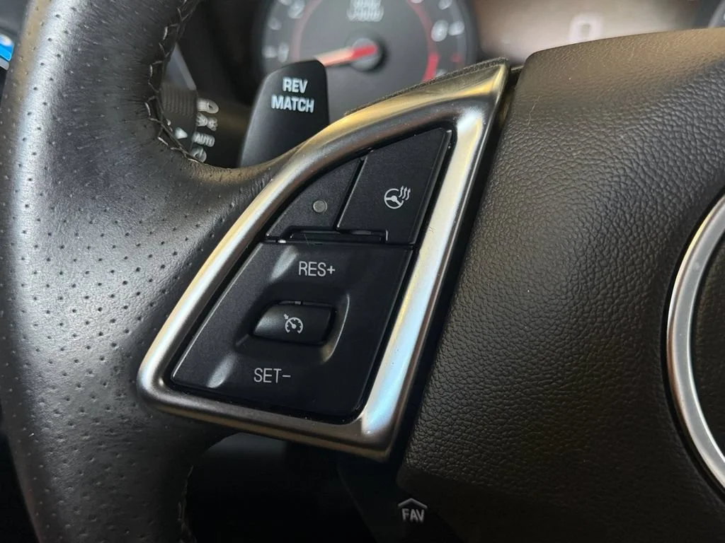 Used 2018 NIGHTFALL GRAY METALLIC Chevrolet 2SS image 29