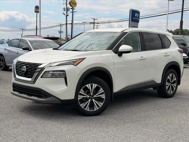 Used 2023 White Nissan SV image 2