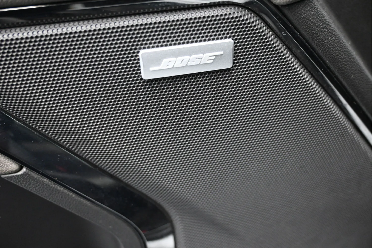 Used 2024 Summit White Chevrolet ZR2 image 29