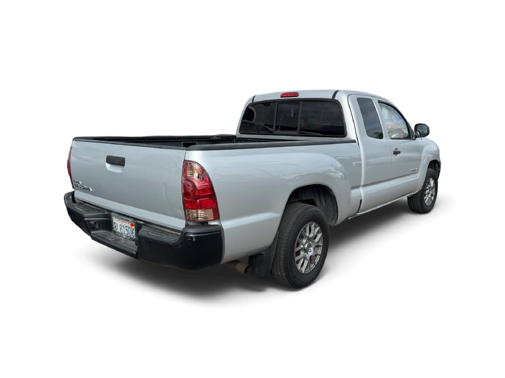 Used 2008 Silver Toyota Base image 2