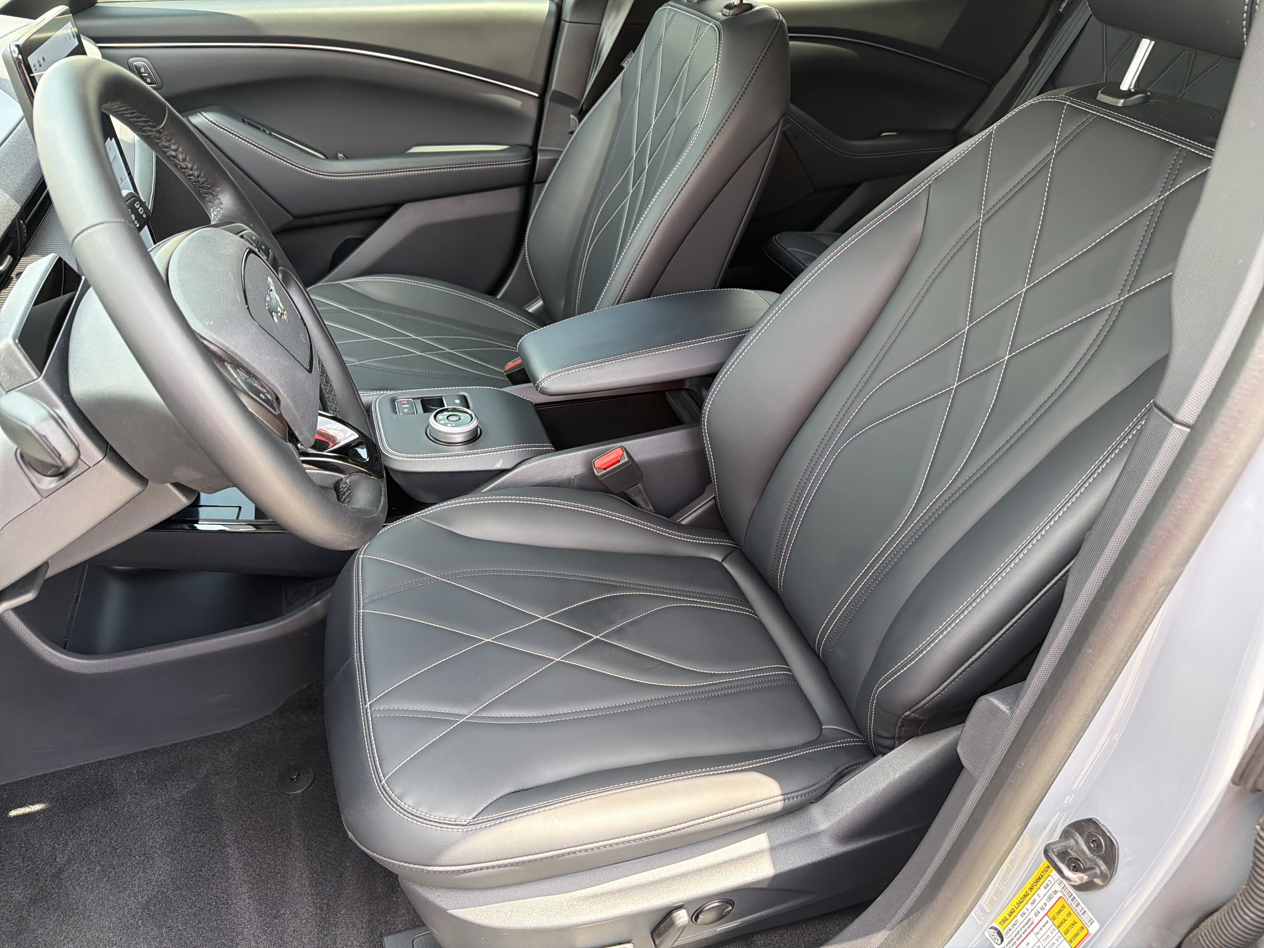 Used 2024 Glacier Gray Metallic TriCoat Ford Select image 14