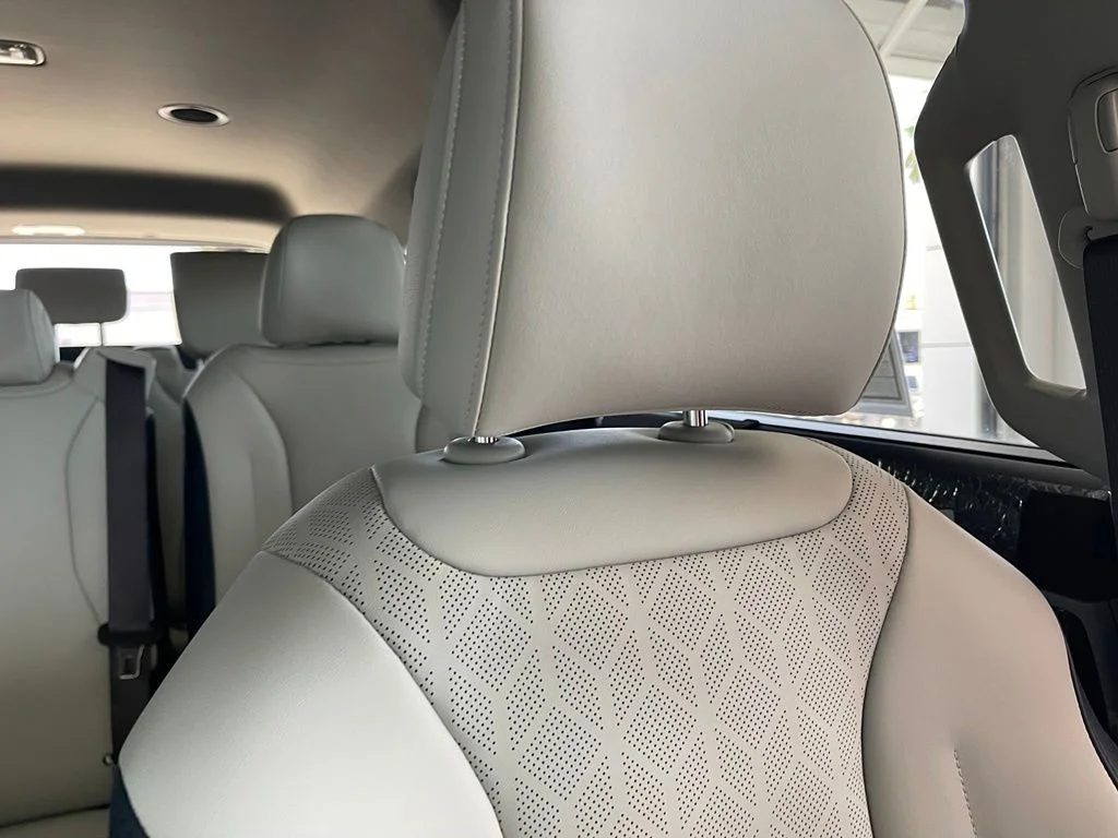 New 2026 White Kia EX image 25