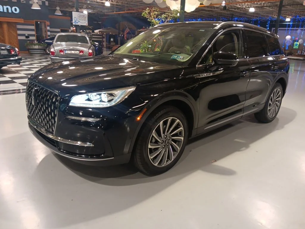 2024 Lincoln Corsair Reserve AWD's photo