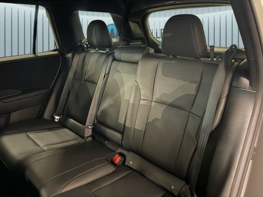 New 2026 CRYSTAL WHITE PEARL Subaru Limited XT image 20