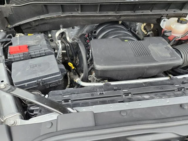 Used 2025 Gray Chevrolet LT image 21