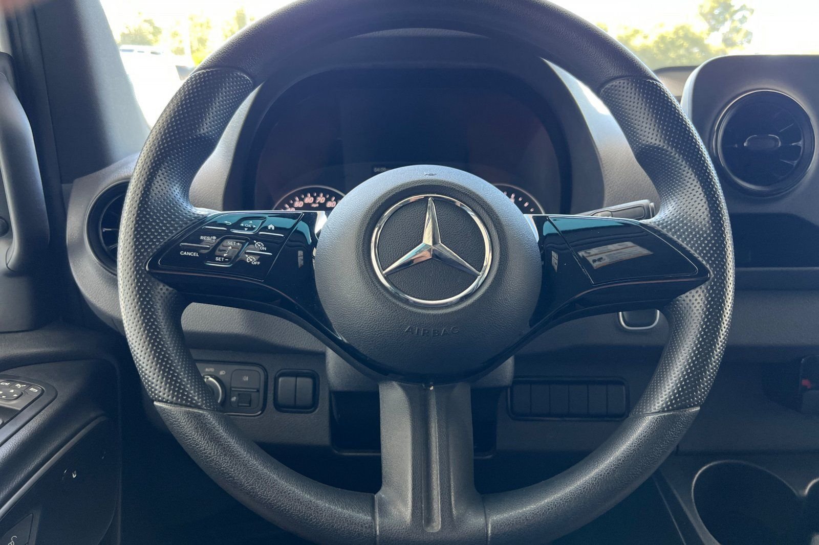 Used 2025 Arctic White Mercedes-Benz Cargo 144 WB image 25
