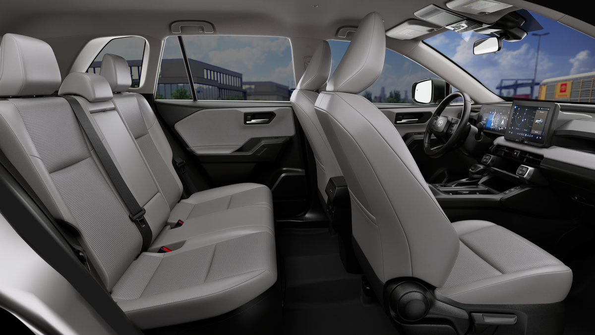 New 2026 Wind Chill Pearl Toyota XLE Premium image 21