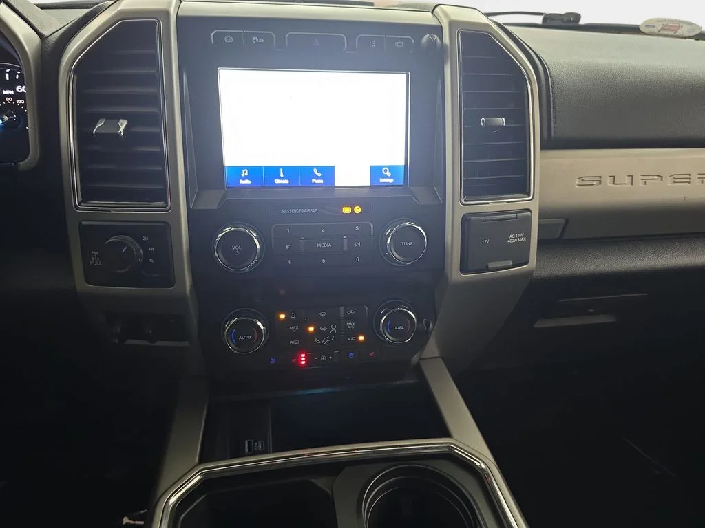 Used 2020 Blue Ford Lariat image 21