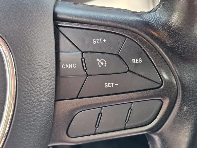 Used 2023 Gray Dodge SXT image 28