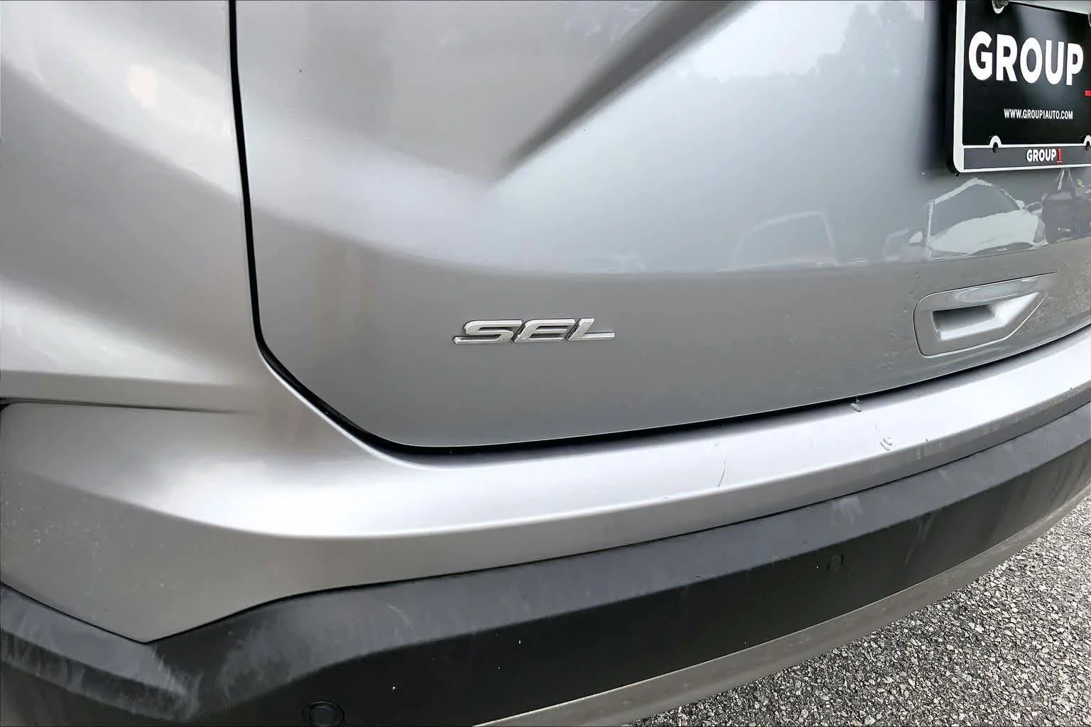 Used 2024 Iconic Silver Metallic Ford SEL image 28