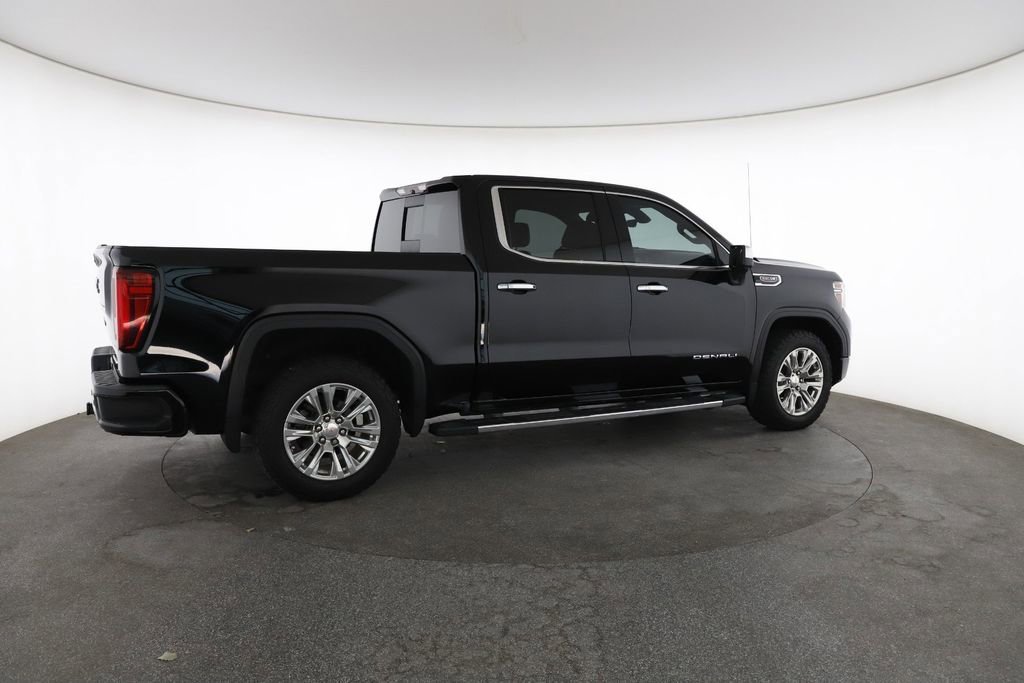 Used 2019 Black GMC Denali image 13