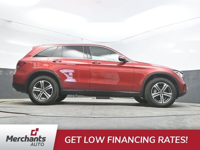 Used 2022 Red Mercedes-Benz GLC 300 image 47