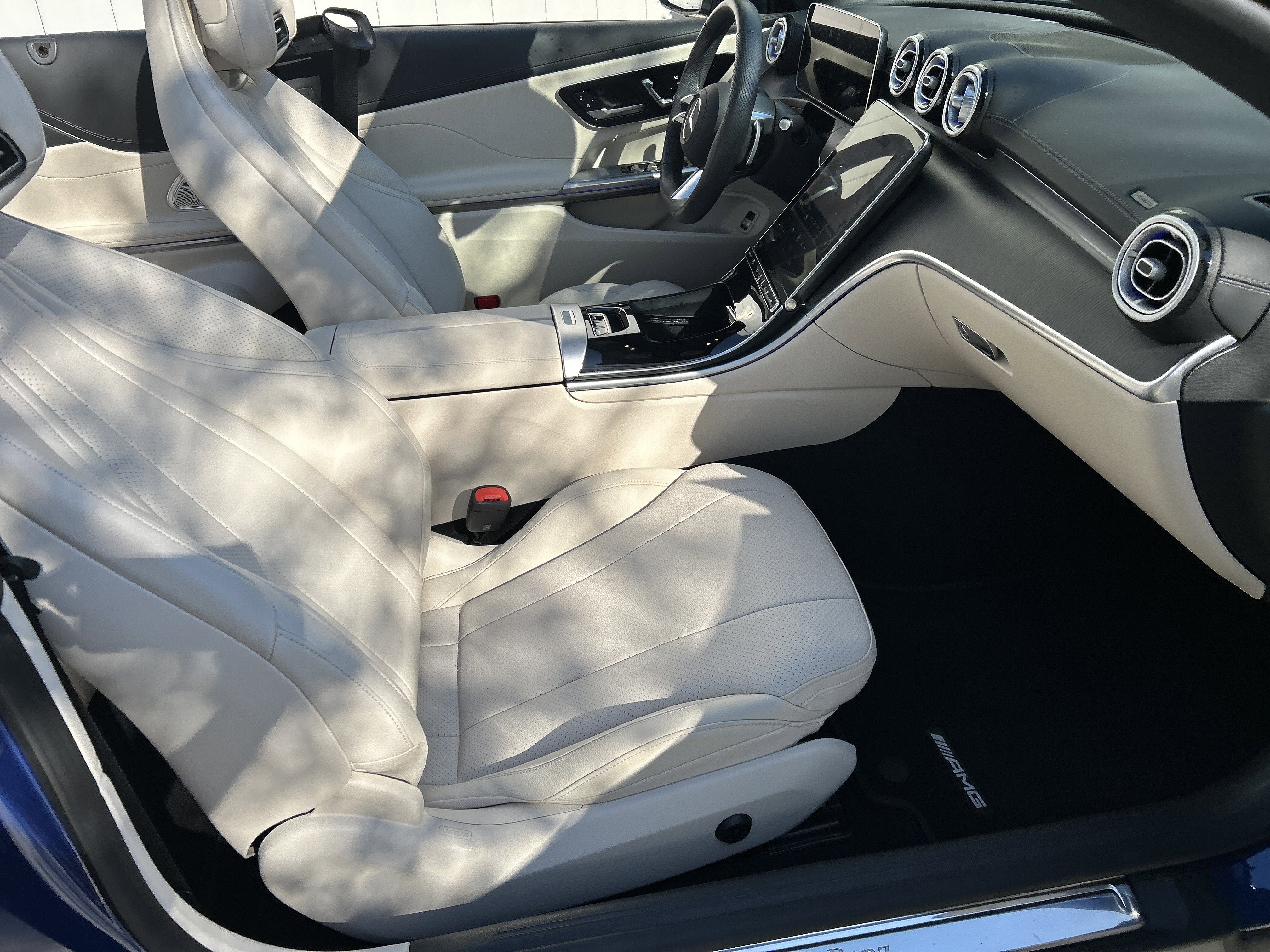 Certified Used 2025 Sterling Blue Metallic Mercedes-Benz CLE 300 4MATIC® Cabriolet image 55