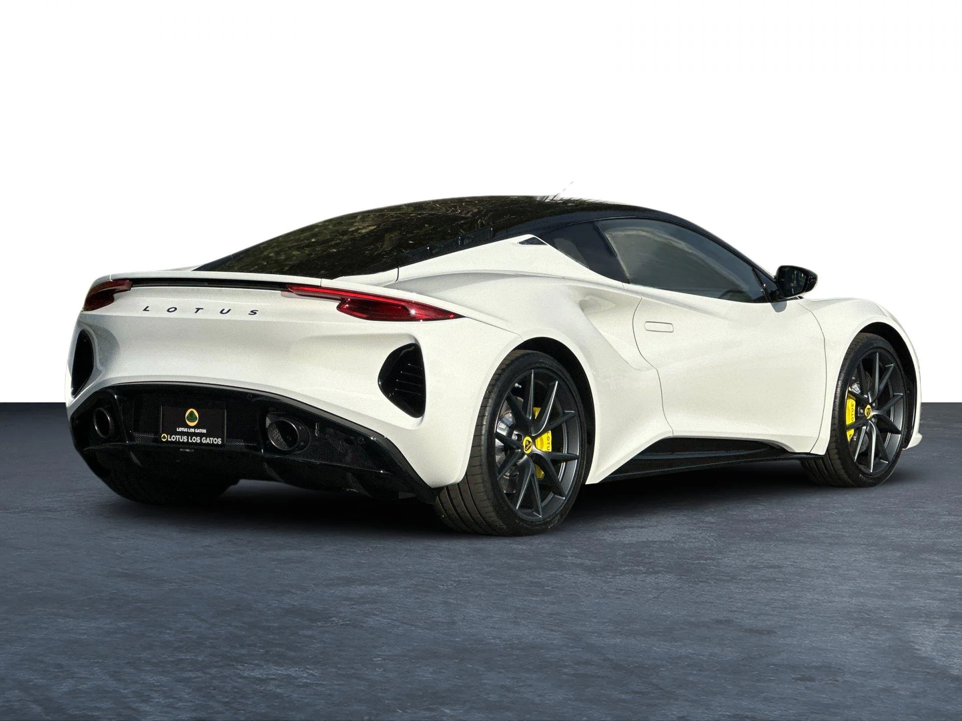 Used 2026 White Lotus V6 SE image 3