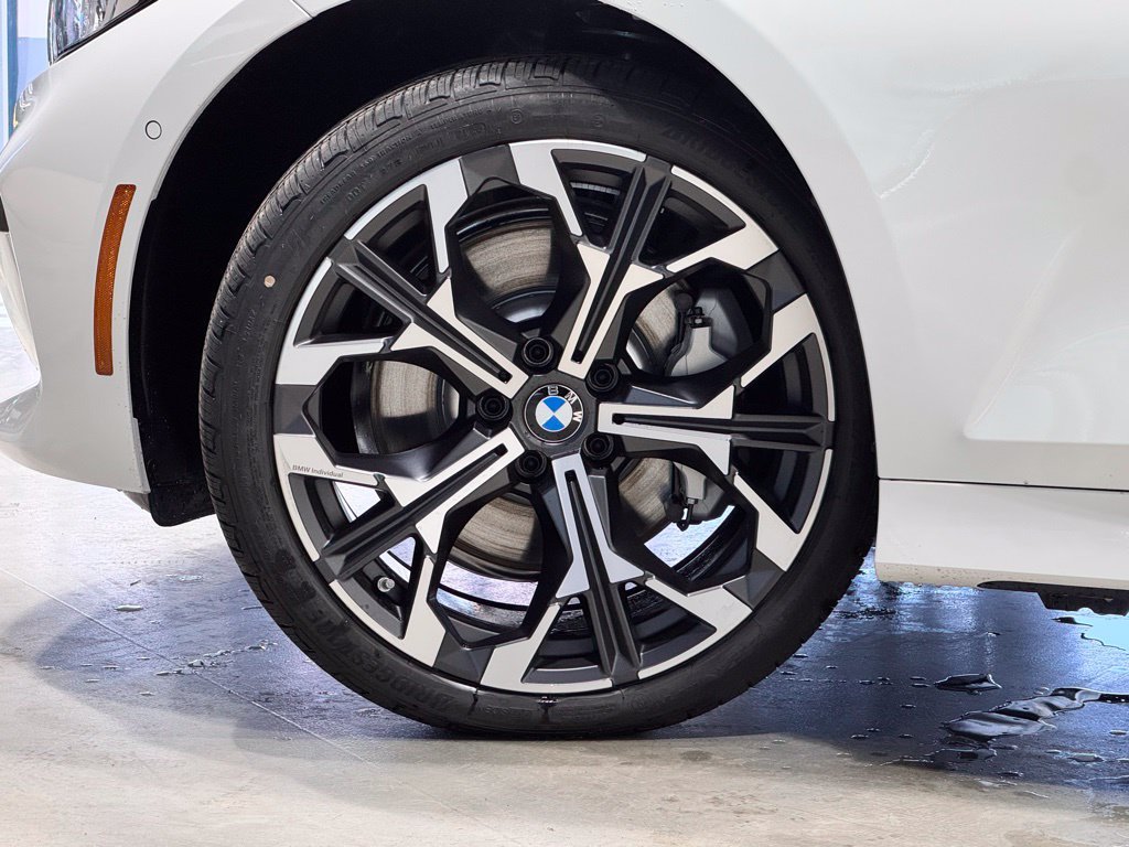 2026 BMW 3 Series 330i - Photo 11