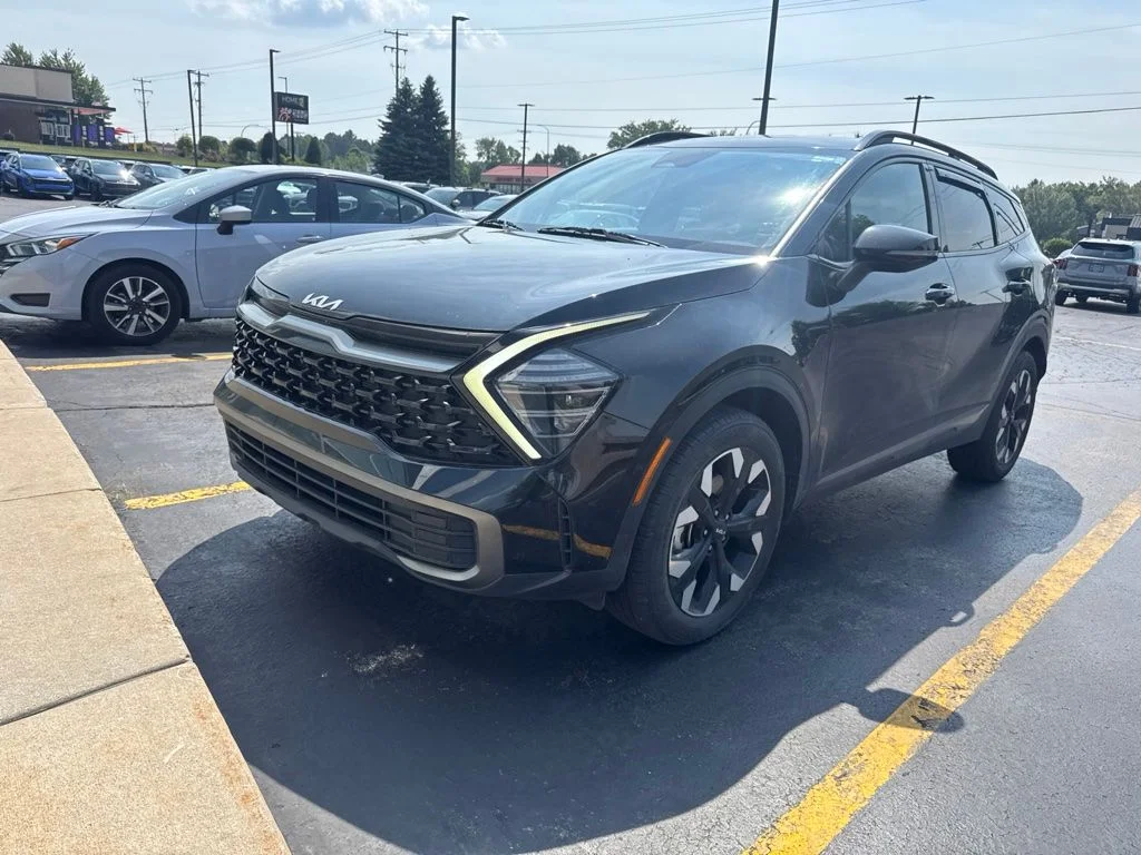 Used 2024 Ebony Black Kia X-Line image 3
