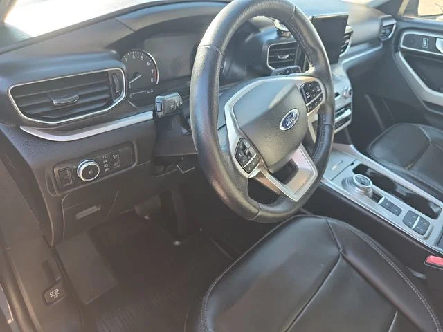 Used 2021 Blue Ford XLT image 18