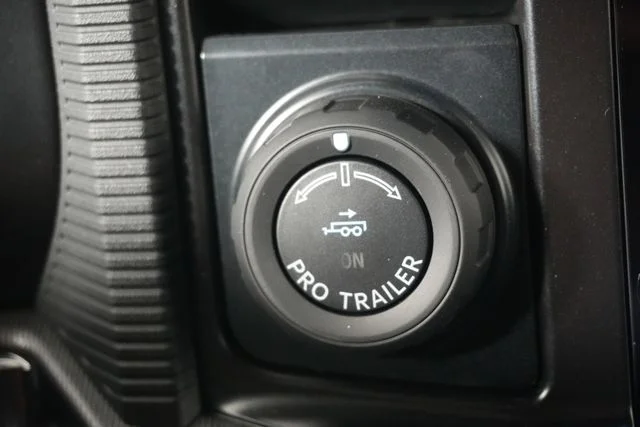 New 2026 Star White Metallic Tri-Coat Ford Platinum® image 28