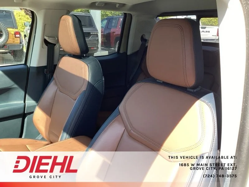 Used 2024  Ford Lariat image 20