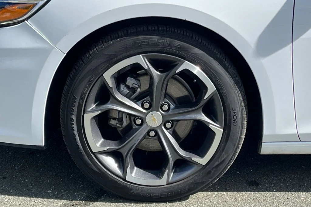2024 Chevrolet Malibu 1LT - Photo 13