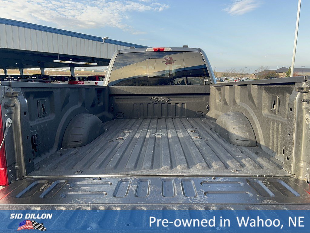 Used 2022 Carbonized Gray Metallic Ford LARIAT image 4