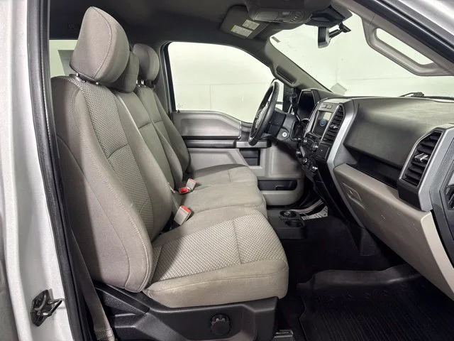Used 2019 Silver Ford XLT image 4