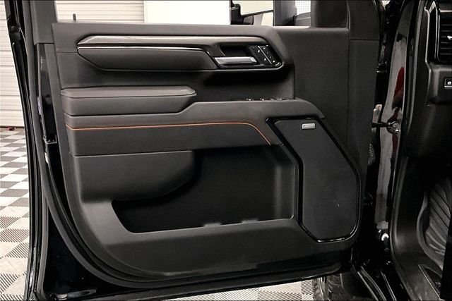 Used 2025 Onyx Black GMC AT4 image 21