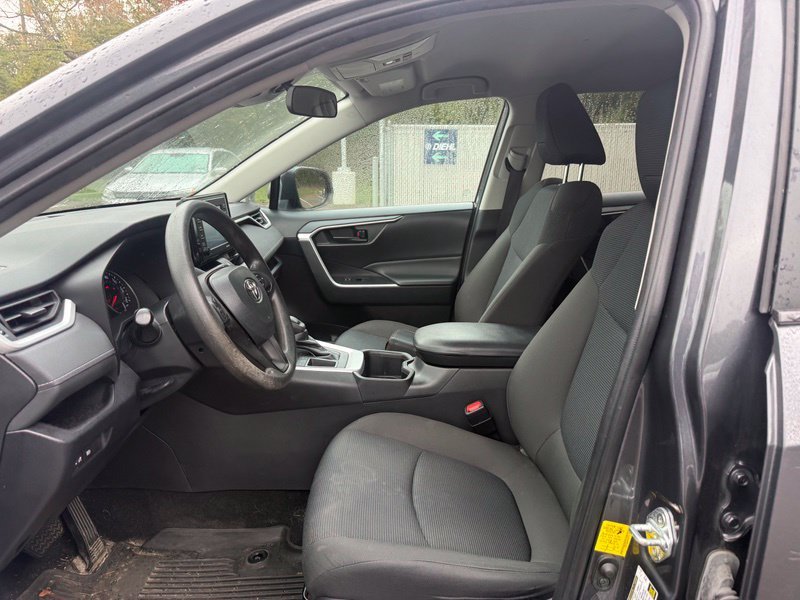 Used 2022 Gray Toyota LE image 3